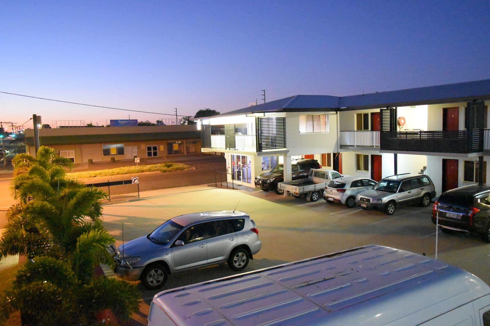 Citywalk Motor Inn Rockhampton Extérieur photo